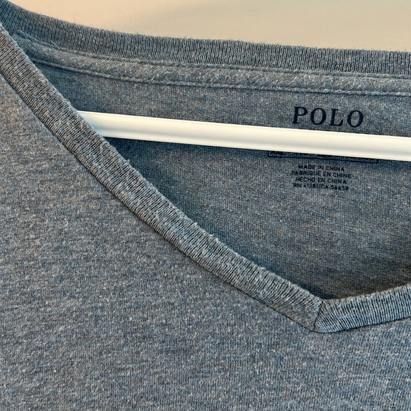 Polo Ralph Lauren v-neck shirt - Picture 4 of 4